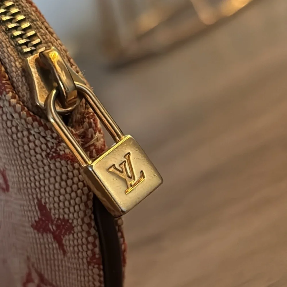 Louis Vuitton Beige Canvas Round Cosmetic Pouch with Red Monogram